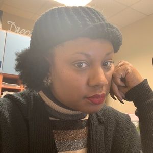 Meet your Posher, Capricia